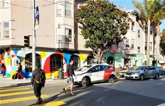 自動(dòng)駕駛技術(shù)開發(fā)排行榜 群雄逐鹿，誰(shuí)主沉浮